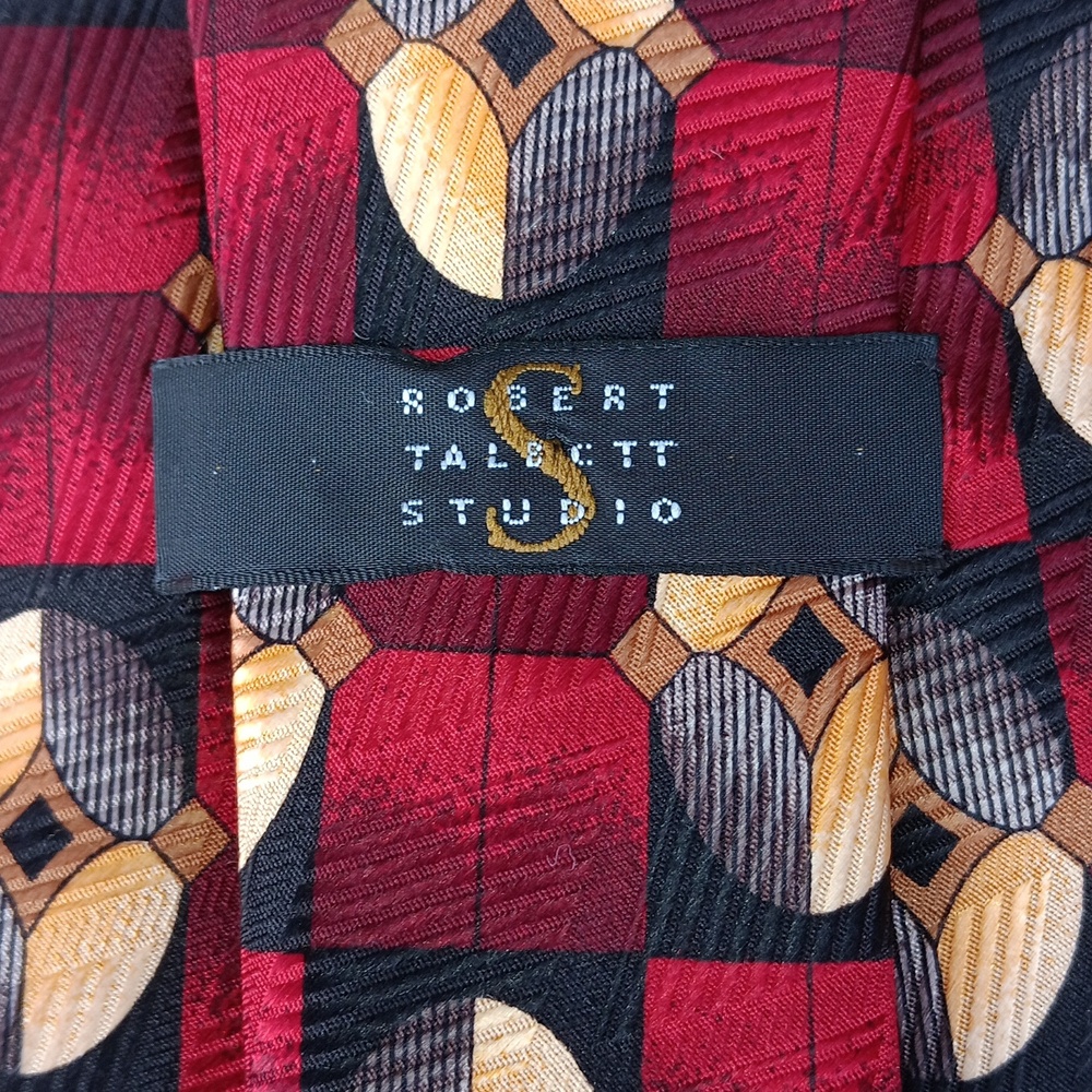 Robert Talbott Studio Red And Gold Patterned *Pri… - image 3